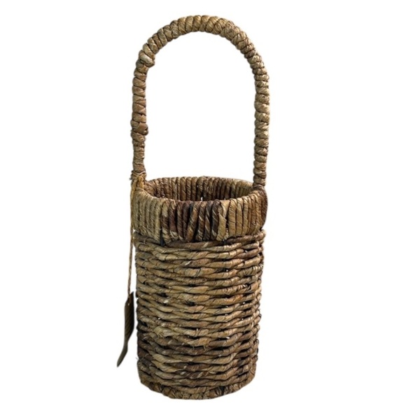 Handcrafted Woven Bottle or French Baguette Basket Natural Brown - Picture 1 of 12
